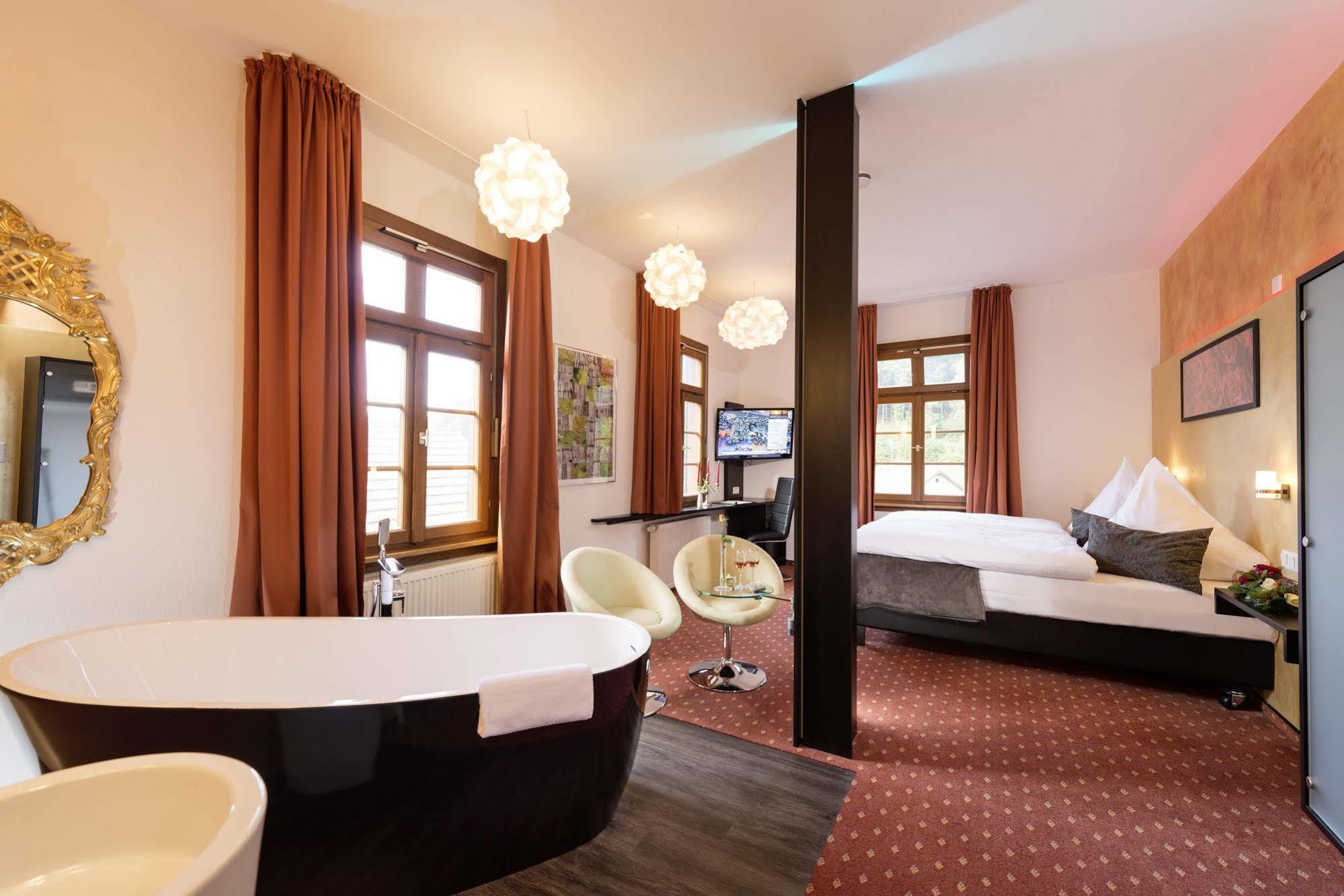 Hotel Landgasthof Koenig Von Preussen Marxzell Kültér fotó